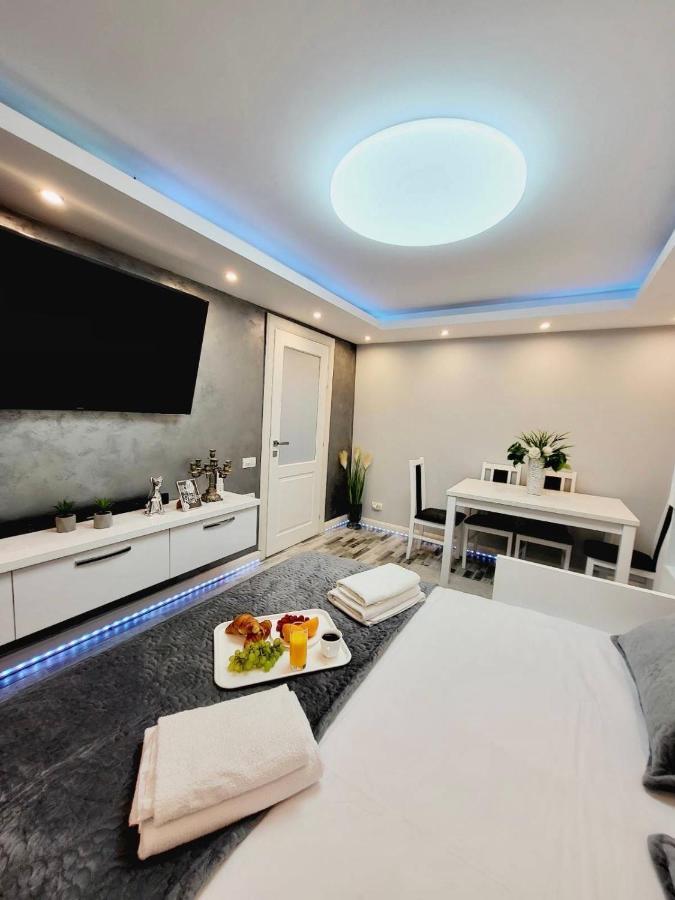 Studio Delux Giurgiu Zewnętrze zdjęcie